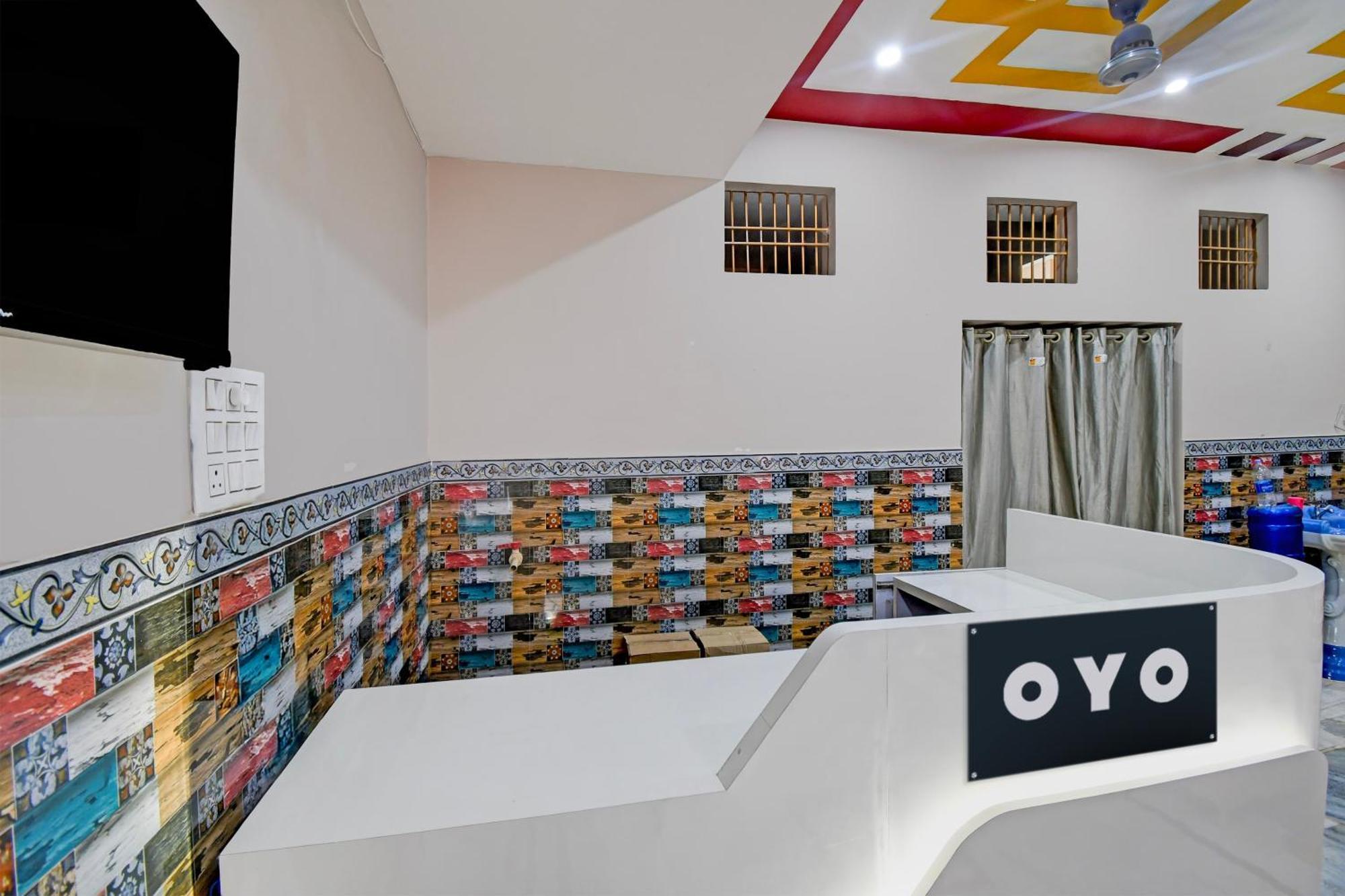 Hotel O The Lavish Landmark Danapur Buitenkant foto